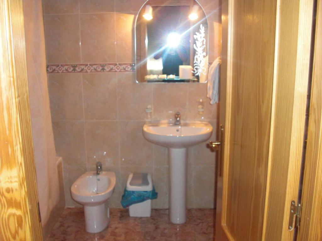 Pension Los Cisnes Пуерто-де-Масаррон Номер фото